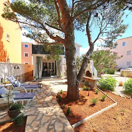 Дом отдыха Relax House Casa De Familia Вир