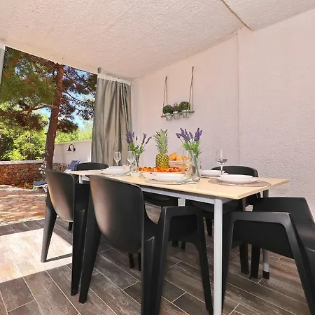 Дом отдыха Relax House Casa De Familia Вир