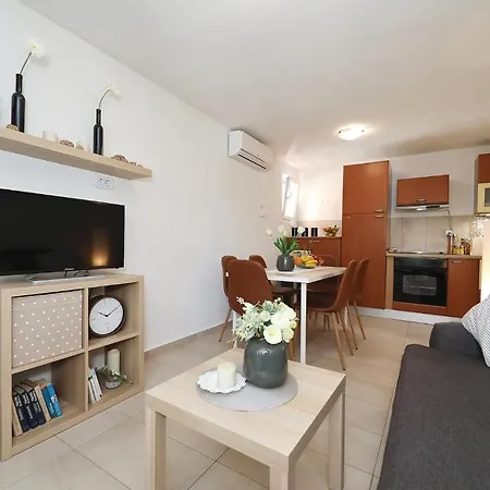 Дом отдыха Relax House Casa De Familia Вир